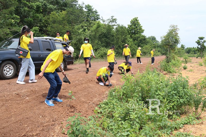 20210526-Tree planting dayt-048.jpg